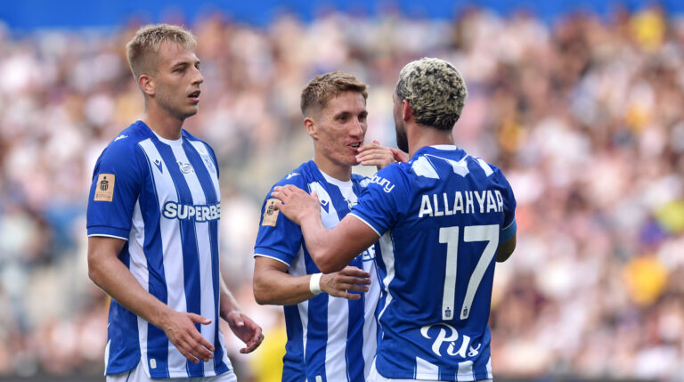 2026.08.01 Krakow
Pilka nozna , PKO BP Ekstraklasa sezon 2026/27
Wieczysta Krakow - Lech Poznan
N/z Mateusz Skrzypczak, Joel Pereira, Allahyar Sayyadmanceh, pilkarze Lecha, radosc po bramce na 0-2, gol, bramka
Foto Krzysztof Porebski / PressFocus

2026.08.01 Krakow
Football Polish top league , 2026/2027 season
Wieczysta Krakow - Lech Poznan
Mateusz Skrzypczak, Joel Pereira, Allahyar Sayyadmanceh, pilkarze Lecha, radosc po bramce na 0-2, gol, bramka
Credit: Krzysztof Porebski / PressFocus