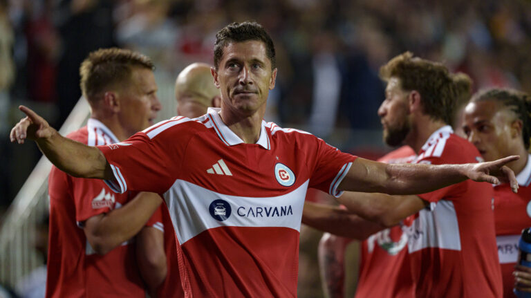 Robert Lewandowski seen celebrating after scoring goal during MLS, Fussball Herren, USA game between teams of Chicago Fire and Charlotte FC Martin Murillo/Ball Raw Images Chicago Dignity Health Sports Park USA Copyright: xMartinxMurillox martinmurillo_chicagofire_charlotte_2627-9
2026.08.02 Chicago
pilka nozna liga MLS
Chicago Fire - Charlotte FC
Foto IMAGO/PressFocus

!!! POLAND ONLY !!!