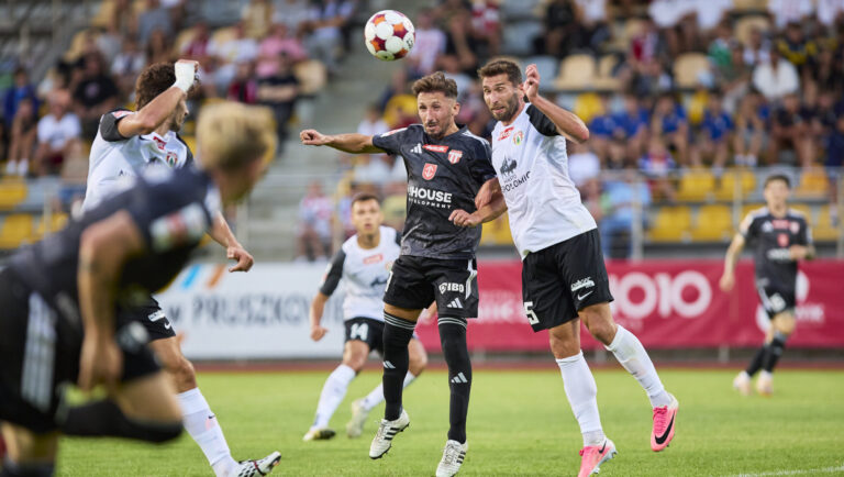 2026.08.02 Pruszkow
Pilka Nozna
Pierwsza Liga Betclic 1 Liga Sezon 2026/2027
Pogon Grodzisk Mazowiecki - Puszcza Niepolomice
N/z Radoslaw Majewski
Foto Radoslaw Makuch / PressFocus

2026.08.02 Pruszkow
Football
Polish Betclic First I League Season 2026/2027
Pogon Grodzisk Mazowiecki - Puszcza Niepolomice
Radoslaw Majewski
Credit: Radoslaw Makuch / PressFocus