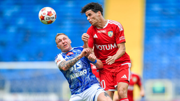 2026.08.02 Chorzow
Pilka nozna Pierwsza Liga Betclic 1 Liga Sezon 2026/2027
Ruch Chorzow - Miedz Legnica
N/z Daniel Szczepan, Milos Jovicic
Foto Marcin Bulanda / PressFocus

2026.08.02 Chorzow
Football Polish Betclic First I League Season 2026/2027
Ruch Chorzow - Miedz Legnica
Daniel Szczepan, Milos Jovicic
Credit: Marcin Bulanda / PressFocus