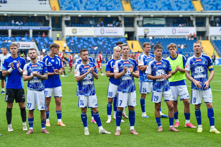 2026.08.02 Chorzow
Pilka nozna Pierwsza Liga Betclic 1 Liga Sezon 2026/2027
Ruch Chorzow - Miedz Legnica
N/z Marcel Potoczny, Kacper Laskowski, Filip Wojcik, Shuma Nagamatsu, Jakub Kristan Filip Lachendro, Mateusz Rosol, Szymon Szymanski, smutek, porazka, przegrana
Foto Marcin Bulanda / PressFocus

2026.08.02 Chorzow
Football Polish Betclic First I League Season 2026/2027
Ruch Chorzow - Miedz Legnica
Marcel Potoczny, Kacper Laskowski, Filip Wojcik, Shuma Nagamatsu, Jakub Kristan Filip Lachendro, Mateusz Rosol, Szymon Szymanski, smutek, porazka, przegrana
Credit: Marcin Bulanda / PressFocus