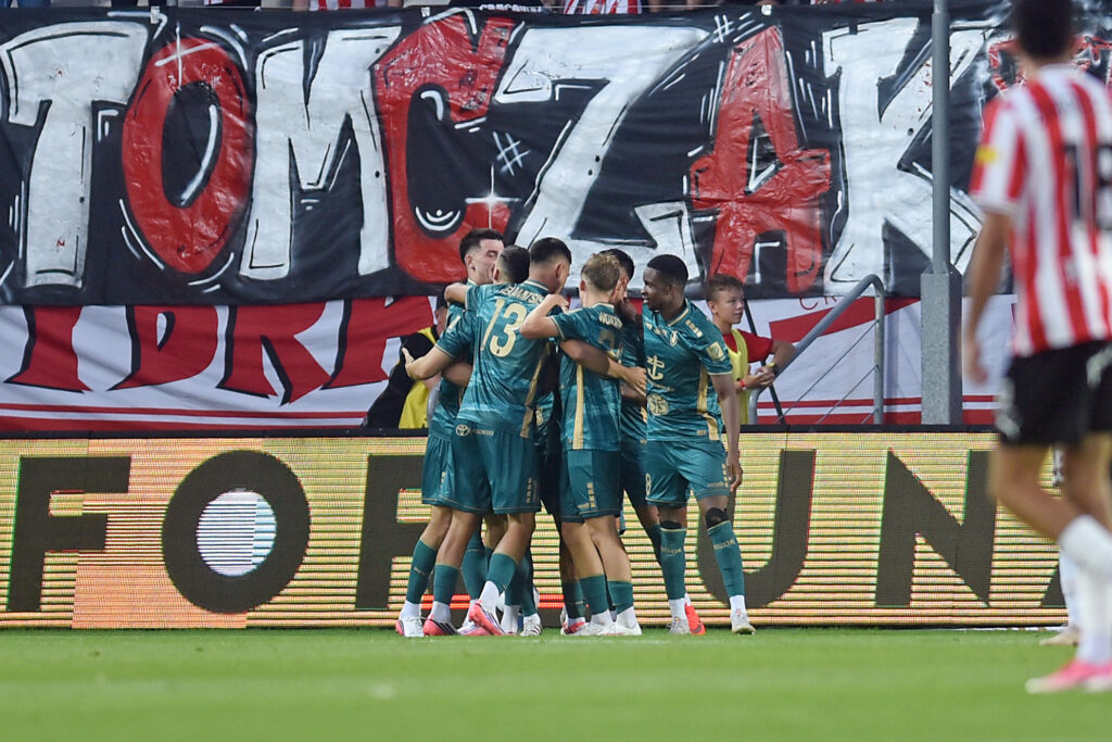 2026.08.03 Krakow
Pilka nozna , PKO BP Ekstraklasa sezon 2026/27
Cracovia Krakow - Pogon Szczecin
N/z Pilkarze Pogoni, radosc po bramce na 0-1, gol, bramka
Foto Krzysztof Porebski / PressFocus

2026.08.03 Krakow
Football Polish top league , 2026/2027 season
Cracovia Krakow - Pogon Szczecin
Pilkarze Pogoni, radosc po bramce na 0-1, gol, bramka
Credit: Krzysztof Porebski / PressFocus