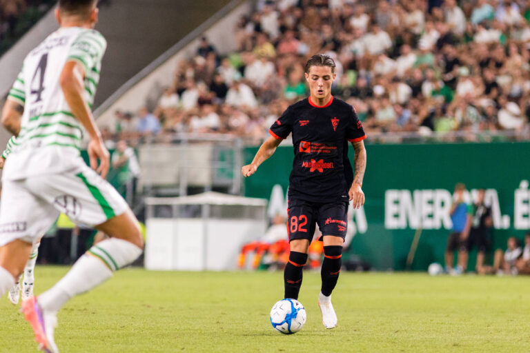 Ferencvaros v Gornik Zabrze, UEFA Europa League qualification, Budapest, Hungary Budapest, Hungary. 05th, August 2026. Kacper Urbanski 82 of Gornik Zabrze seen during the UEFA Europa League qualification match between Ferencvaros and Gornik Zabrze at Groupama Arena in Budapest. Hungary, Budapest, Groupama Arena PUBLICATIONxNOTxINxDENxNORxFINxBEL Copyright: xGonzalesxPhoto/BalazsxPopalx
2026.08.05 Budapeszt
pilka nozna , Liga Europy
Ferencvaros Budapeszt - Gornik Zabrze
Foto IMAGO/PressFocus

!!! POLAND ONLY !!!