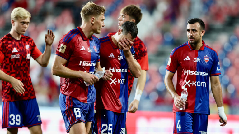2026.08.06 Czestochowa
pilka nozna Liga Konferencji Europy UEFA Ligi Konferencji Sezon 2026/2027
kwalifikacje, runda 3
Rakow Czestochowa - Hammarby
N/z Bogdan Racovitan
Oskar Repka
Stratos Svarnas
Foto Grzegorz Misiak / PressFocus

2026.08.06 Czestochowa
Football UEFA Europa Conference League Third Qualifying Round Season 2026/2027
Rakow Czestochowa - Hammarby
Bogdan Racovitan
Oskar Repka
Stratos Svarnas
Credit: Grzegorz Misiak / PressFocus