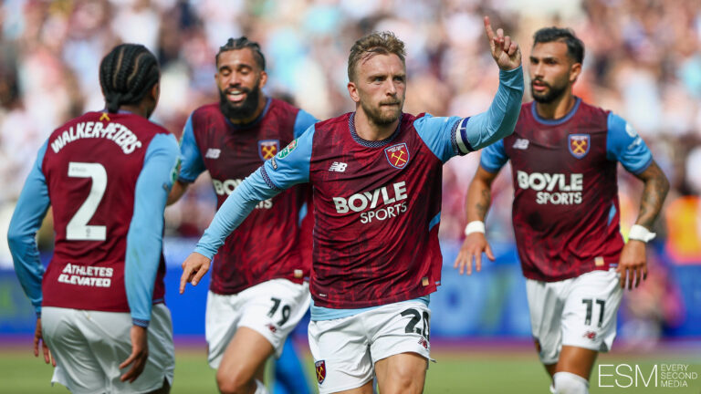 West Ham United v Portsmouth, Carabao Cup GOAL 2-1 West Ham United forward Jarrod Bowen 20 scores and celebrates during the West Ham United v Portsmouth Carabao Cup 1st Round match at the London Stadium, London, England on 8 August 2026 Credit: Ian Stephen/Every Second Media Editorial use only. All images are copyright Every Second Media Limited. No images may be reproduced without prior permission. All rights reserved. Premier League and Football League images are subject to licensing agreements with Football DataCo Limited. see https://www.football-dataco.com Copyright: xIMAGO/EveryxSecondxMediax ESM-2083-0044 IanxStephenx/xEveryxSecondxMediax
2026.08.08 Londyn
pilka nozna , Puchar Ligi Angielskiej
West Ham United - Portsmouth
Foto IMAGO/PressFocus

!!! POLAND ONLY !!!