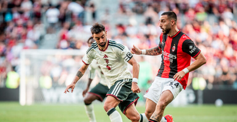 2026.08.15 Wroclaw
Pilka Nozna, Super Mecz, Mecz Towarzyski Manchester United - AC Milan
Manchester United - AC Milan
N/z Bruno Fernandes
Foto Mateusz Porzucek PressFocus

2026.08.15 Wroclaw
Football, Friendly Match
Manchester United - AC Milan
Bruno Fernandes
Credit: Mateusz Porzucek PressFocus