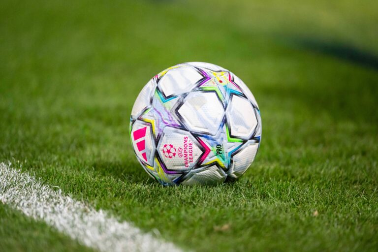 UEFA Champions lague official ball during Champions League qualifying playoff match, SK Slovan Bratislava - NK Celje , 19. august 2026, Tehelne pole Stadium, Bratislava, Slovakia Copyright: xMICHALxFAJT,ZOSPORTU.SKx MAR_7535
2026.08.19 Bratyslawa
pilka nozna , Liga Mistrzow
SK Slovan Bratyslawa - NK Celje
Foto IMAGO/PressFocus

!!! POLAND ONLY !!!
