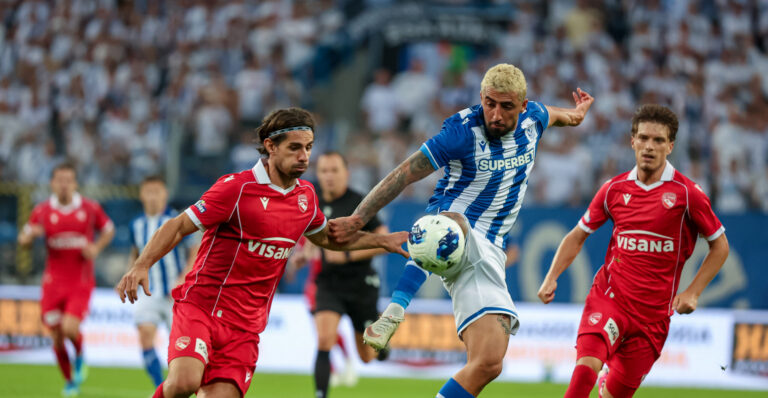 2026.08.20 Poznan
Pilka nozna UEFA Liga Europy kwalifikacje play off sezon 2026/2027
Lech Poznan - FC Thun
N/z Jan Bamert Allahyar Sayyadmanesh
Foto Pawel Jaskolka / PressFocus

2026.08.20 Poznan
Football Europa League Play-offs qualifying round season 2026/2027
Lech Poznan - FC Thun
Credit: Pawel Jaskolka / PressFocus