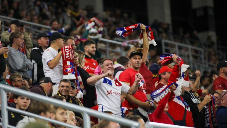 2026.08.23 Szczecin
pilka nozna PKO Ekstraklasa sezon 2026/2027
Pogon Szczecin - Wisla Krakow 
N/z kibice doping fans
Foto Kasia Dzierzynska / PressFocus

2026.08.23 Szczecin
Football - Polish PKO Ekstraklasa season 2026/2027
Pogon Szczecin - Wisla Krakow 
kibice doping fans
Credit: Kasia Dzierzynska / PressFocus