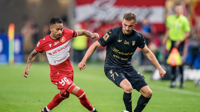 2026.08.15 Lodz Pilka Nozna PKO BP Ekstraklasa Sezon 2026/2027 Widzew Lodz - Korona Kielce N/z Paulinho Wiktor Dlugosz Foto: Dawid Figura / PressFocus
2026.08.15 Lodz Football Polish PKO BP Ekstraklasa Season 2026/2027 Widzew Lodz - Korona Kielce Paulinho Wiktor Dlugosz Credit: Credit: Dawid Figura / PressFocus