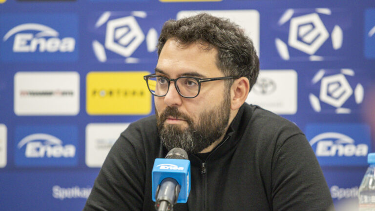 2026.02.13 Radom Pilka Nozna 
PKO Ekstraklasa Sezon 2025/2026
Radomiak Radom - Korona Kielce
N/z Goncalo Feio
Foto Dawid Figura / Pressfocus

2026.02.13 Radom Polish Football Top League PKO Ekstraklasa Season 2025/2026
Radomiak Radom - Korona Kielce
Goncalo Feio 
Credit: Dawid Figura / Pressfocus