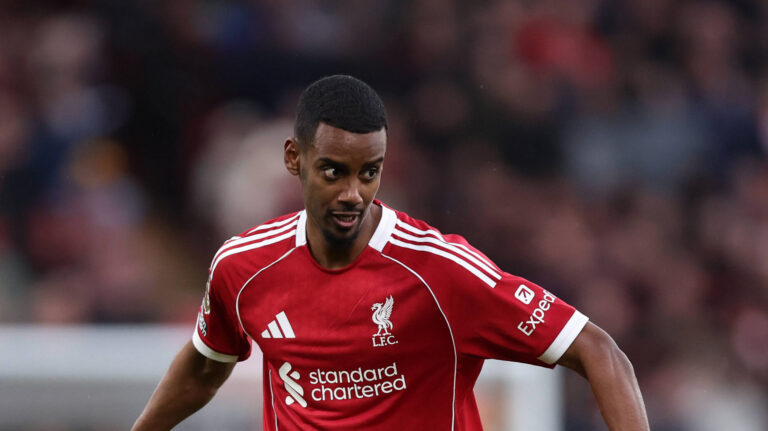 Liverpool, England, 11th April 2026. Alexander Isak of Liverpool during the Liverpool vs Fulham Premier League match at Anfield, Liverpool. Picture credit should read: David Klein / Sportimage EDITORIAL USE ONLY. No use with unauthorised audio, video, data, fixture lists, club/league logos or live services. Online in-match use limited to 120 images, no video emulation. No use in betting, games or single club/league/player publications. SPI_DK_040_Liverpool_Fulham SPI-4679-0040
2026.04.12 Liverpool
pilka nozna , liga angielska
FC Liverpool - Fulham
Foto IMAGO/PressFocus

!!! POLAND ONLY !!!
