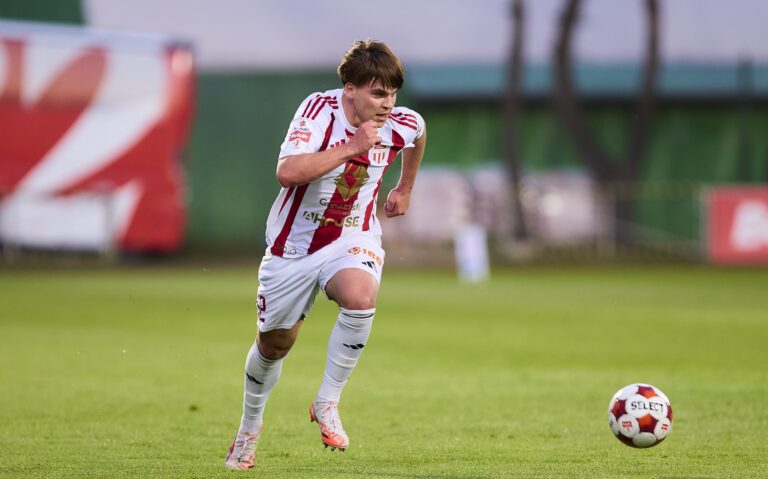 2026.05.02 Pruszkow
Pilka Nozna
Pierwsza Liga Betclic 1 Liga Sezon 2025/2026
Pogon Grodzisk Mazowiecki - Wieczysta Krakow
N/z Oliwier Olewinski
Foto Radoslaw Makuch / PressFocus

2026.05.02 Pruszkow
Football
Polish Betclic First I League Season 2025/2026
Pogon Grodzisk Mazowiecki - Wieczysta Krakow
Oliwier Olewinski
Credit: Radoslaw Makuch / PressFocus