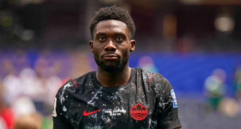 USA: Fußball FIFA World Cup, WM, Weltmeisterschaft, Fussball 2026, Sechzehntelfinale, Round of 32, Südafrika vs Kanada, South Africa vs Canada, SoFi Stadium Inglewood, Los Angeles County, Kalifornien: Alphonso Davies Kanada 19 *** USA Soccer 2026 FIFA World Cup, Round of 32, South Africa vs. Canada, SoFi Stadium, Inglewood, Los Angeles County, California Alphonso Davies, Canada, 19 Copyright: xJOERANxSTEINSIEKx
2026.06.28 
pilka nozna Mistrzostwa Swiata 2026
Republika Poludniowej Afryki - Kanada
Foto IMAGO/PressFocus

!!! POLAND ONLY !!!