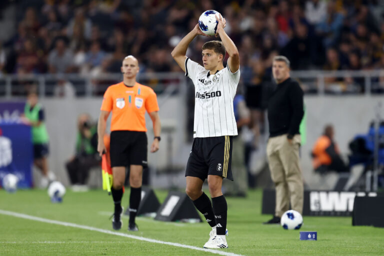 2026.07.24 Szczecin Pilka nozna PKO BP Ekstraklasa sezon 2026/2027 Pogon Szczecin - Legia Warszawa N/z Robert Deziel Jr Foto Piotr Matusewicz / PressFocus

2026.07.24 Szczecin
Football Polish PKO BP Ekstraklasa season 2026/2027 
Pogon Szczecin - Legia Warszawa 
Robert Deziel Jr 
Credit: Piotr Matusewicz / PressFocus