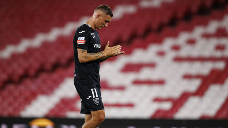 Dominik Steczyk seen during Liga Portugal game between teams of SL Benfica and Academico de Viseu FC Maciej Rogowski/Ball Raw Images PT Lisbon Estadio Da Luz Portugal Copyright: xMaciejxRogowskix maciejrogowski_slbenfica_academicoviseu_2627-400
2026.08.09 Lizbona
pilka nozna , liga portugalska
Benfica Lizbona - Academico de Viseu FC
Foto IMAGO/PressFocus

!!! POLAND ONLY !!!