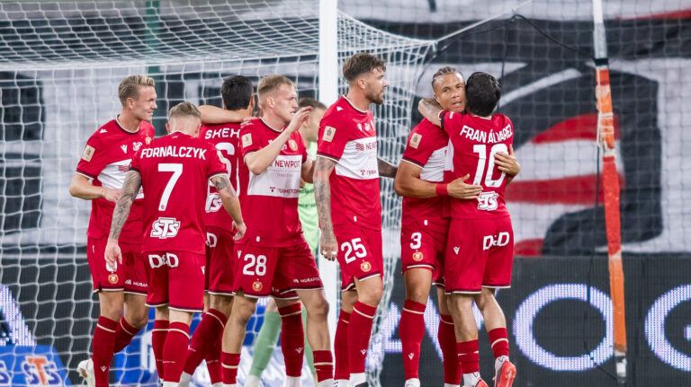 2026.08.15 Lodz Pilka Nozna PKO BP Ekstraklasa Sezon 2026/2027 Widzew Lodz - Korona Kielce N/z Steve Kapuadi Gol Bramka Radosc Foto: Dawid Figura / PressFocus
2026.08.15 Lodz Football Polish PKO BP Ekstraklasa Season 2026/2027 Widzew Lodz - Korona Kielce Steve Kapuadi Gol Bramka Radosc Credit: Credit: Dawid Figura / PressFocus