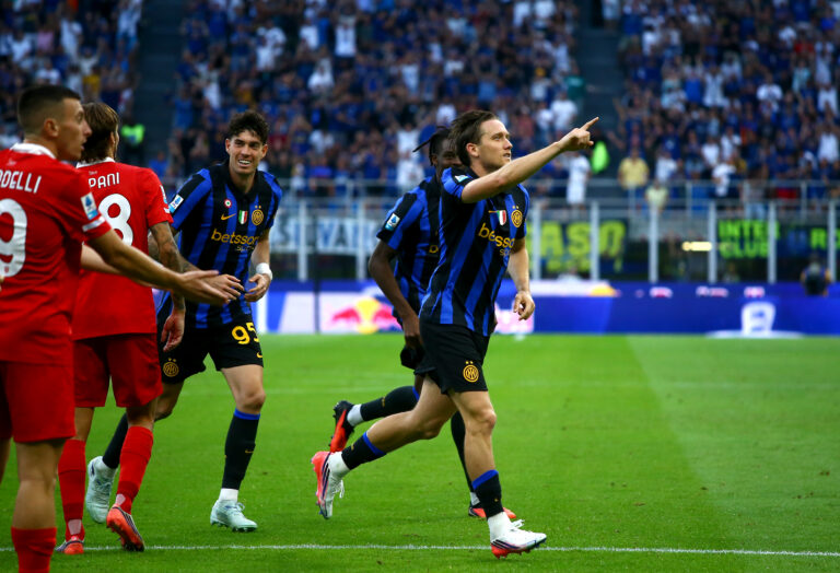 MILAN, ITALY - AUGUST 22: Piotr Zielinski of FC Internazionale celebrates with teammates after scoring his team second goal ,during the Serie A match between FC Internazionale and AC Monza at Stadio Giuseppe Meazza on August 22, 2026 in Milan, Italy. (Photo by MB Media/Getty Images)
2026.08.22 Mediolan
Pilka nozna liga wloska
Inter Mediolan - AC Monza
Foto MB Media/PressFocus

!!! POLAND ONLY !!!