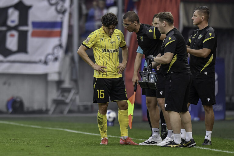 2026.08.30 Zabrze
Pilka nozna PKO Ekstraklasa sezon 2026/2027
Gornik Zabrze - GKS Katowice
N/z Eman Markovic Dawid Szwarga
Foto Mateusz Sobczak / PressFocus

2026.08.30 Zabrze
Football Polish League PKO Ekstraklasa season 2026/2027
Gornik Zabrze - GKS Katowice
Eman Markovic Dawid Szwarga
Credit: Mateusz Sobczak / PressFocus