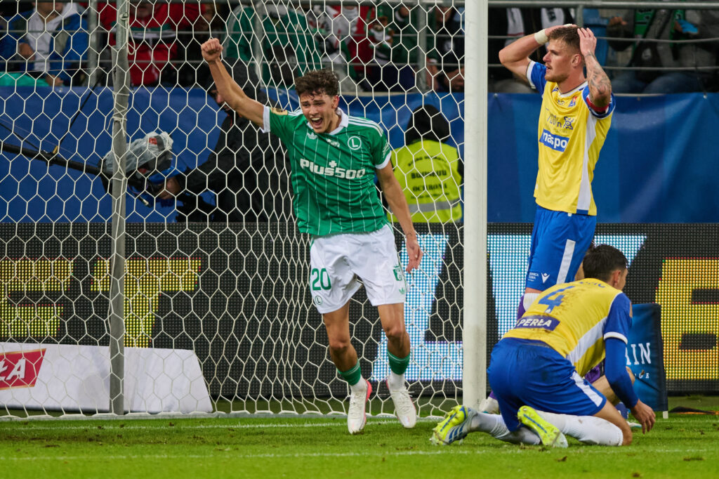2026.09.05 Lublin pilka nozna PKO Ekstraklasa sezon 2026/2027 
Motor Lublin - Legia Warszawa
N/z Jakub Zewlakow Karol Czubak Tin Plavotic
Foto Ireneusz Wnuk / PressFocus

2026.09.05 Lublin Football - Polish PKO Ekstraklasa season 2026/2027 
Motor Lublin - Legia Warszawa
Jakub Zewlakow Karol Czubak Tin Plavotic
Credit: Ireneusz Wnuk / PressFocus