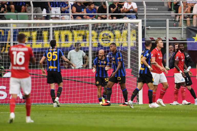 InterÕs Federico Dimarco after saving the ball from a potential goal during the Serie A soccer match between Inter and Napoil at the San Siro Stadium in Milan, Italy - September, 5 2026. Sport - Soccer (Photo by Fabio Ferrari/LaPresse/Sipa USA)
2026.09.05 Mediolan
pilka nozna liga wloska
Inter Mediolan - SSC Napoli
Foto LaPresse/SIPA USA/PressFocus

!!! POLAND ONLY !!!
