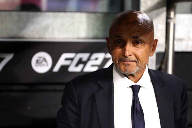 Juventus Fc - Ac Milan Luciano Spalletti, head coach of Juventus Fc looks on during the Serie A match beetween Juventus Fc and Ac Milan at Allianz Stadium on September 6, 2026 in Turin, Italy . Torino Allianz Stadium Italy Copyright: xMarcoxCanonierox
2026.09.06 Turyn
pilka nozna , liga wloska
Juventus Turyn - AC Milan
Foto IMAGO/PressFocus

!!! POLAND ONLY !!!