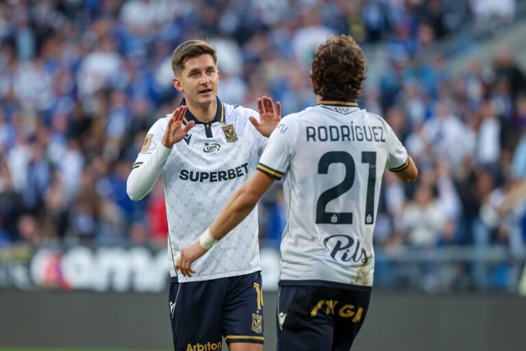 2026.09.06 Poznan
Pilka nozna Ekstraklasa sezon 2026/2027
Lech Poznan - Rakow Czestochowa
N/z Leo Bengtsson Pablo Rodriguez gol radosc bramka
Foto Pawel Jaskolka / PressFocus

2026.09.06 Poznan
Football Polish Ekstraklasa season 2026/2027
Lech Poznan - Rakow Czestochowa
Credit: Pawel Jaskolka / PressFocus