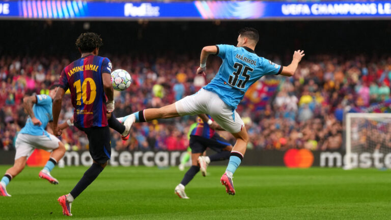 UEFA Champions League: FC Barcelona, Barca v Feyenoord Rotterdam Barcelona - Mika Marmol of Feyenoord Rotterdam duels for the ball with Lamine Yamal of FC Barcelona during the first competition round of the 2026/2027 UEFA Champions League season. The match is set between FC Barcelona and Feyenoord Rotterdam at Camp Nou on 9 September 2026 in Barcelona, Spain. Hero Images/Yannick Verhoeven Copyright: xYannickxVerhoevenx
2026.09.09 Barcelona
pilka nozna liga mistrzow
FC Barcelona - Feyenoord Rotterdam
Foto IMAGO/PressFocus

!!! POLAND ONLY !!!