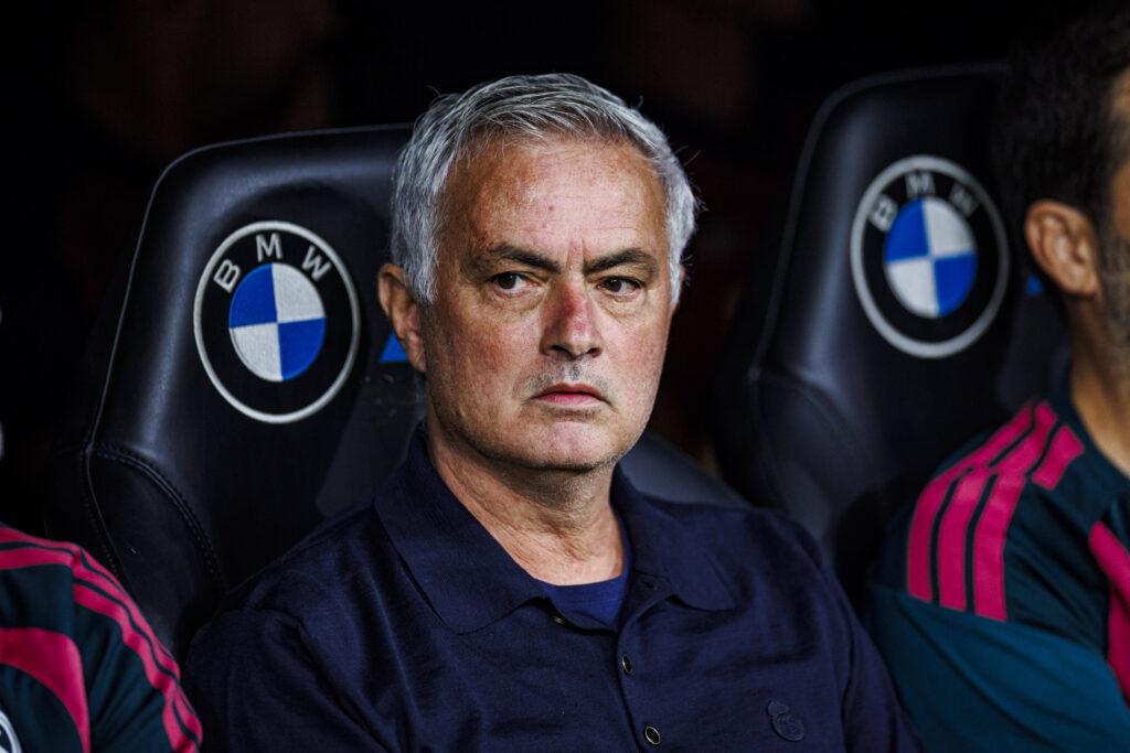 Real Madrid CF vs Rayo Vallecano - LaLiga EA Sports - 12/09/2026 Jose Mourinho head coach of Real Madrid CF during the LaLiga EA Sports match between Real Madrid CF and Rayo Vallecano at Santiago Bernabeu Stadium on September 12, 2026 in Madrid, Spain. Madrid Spain Copyright: xMarinaxFrutos/PGSxPhotoxAgencyx
2026.09.12 Madryt
pilka nozna liga hiszpanska
Real Madryt - Rayo Vallecano
Foto IMAGO/PressFocus

!!! POLAND ONLY !!!