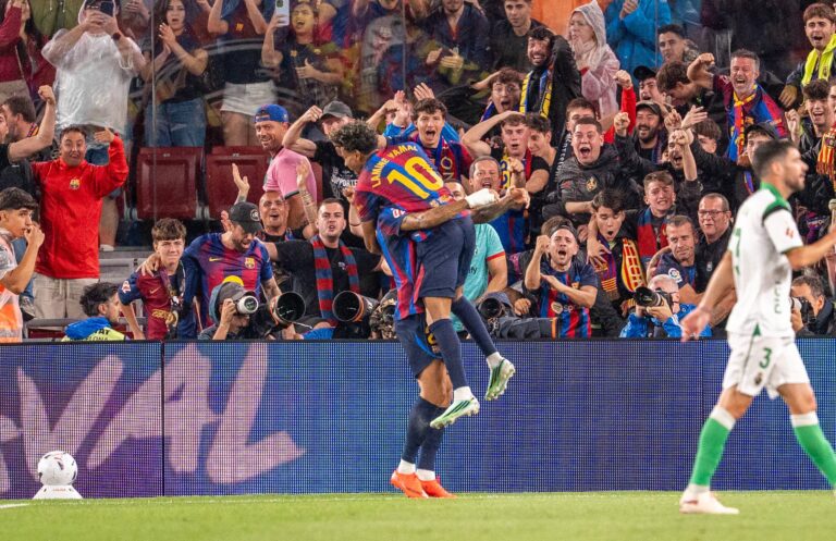 Joao Cancelo of FC Barcelona scores goal and celebrates with  Lamine Yamal of FC Barcelona during LaLiga EA Sports between FC Barcelona v Racing Santander played at Spotify Camp Nou Stadium in Barcelona on September 16, 2026 in Spain FC Barcelona vs Racing Santander

(Photo by Cordon Press/Sipa USA)
2026.09.16 Barcelona
pilka nozna liga hiszpanska
FC Barcelona - Racing Santander
Foto Cordon Press/SIPA USA/PressFocus

!!! POLAND ONLY !!!
