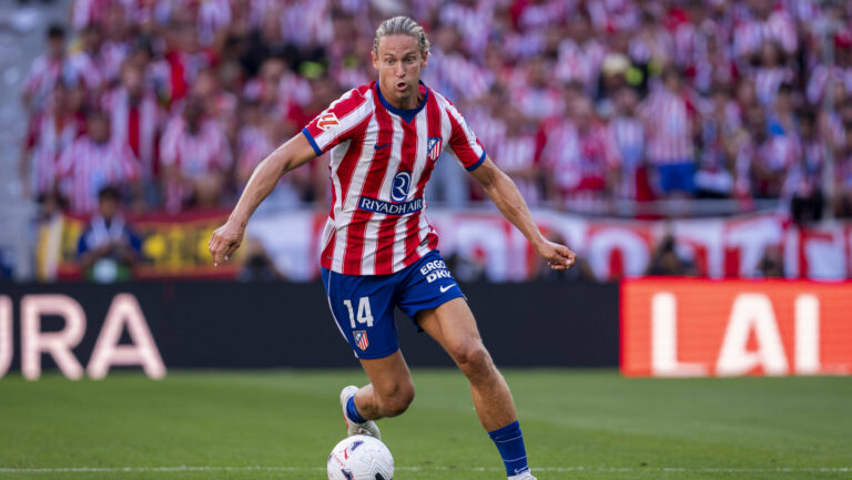 Atletico de Madrid v Real Madrid CF - LaLiga EA Sports 2026/27 Marcos Llorente of Atletico de Madrid is in action with the ball during the LaLiga EA Sports football match between Atletico de Madrid and Real Madrid CF at Riyadh Air Metropolitano on September 20, 2026 in Madrid, Spain. Madrid Riyadh Air Metropolitano Madrid Spain Copyright: xAlbertoxGardinx AGardin_20260920_Foot_Liga_Atl_Rea_0169
2026.09.20 Madryt
pilka nozna ,  liga hiszpanska
Atletico Madryt - Real Madryt
Foto IMAGO/PressFocus

!!! POLAND ONLY !!!