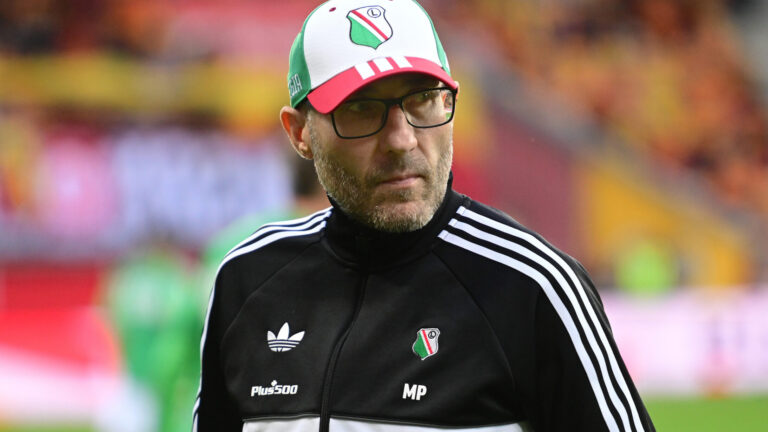 2026.09.20 Bialystok Pilka nozna PKO Ekstraklasa sezon 2026/2027 Mecz 9. kolejki rozgrywek Jagiellonia Bialystok (zolto-czerwone) - Legia Warszawa N/z Marek Papszun trener Legii Warszawa szkoleniowiec coach Foto Michal Kosc / PressFocus 
2026.09.20 Bialystok Bialystok Football Polish PKO Ekstraklasa season 2026/2027 Jagiellonia Bialystok - Legia Warszawa Credit Michal Kosc / PressFocus