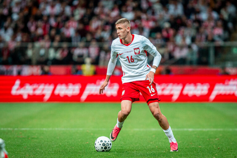 2026.09.25 Warszawa
Pilka nozna, UEFA, Liga Narodow,
Polska - Bosnia i Hercegowina
N/z Wiktor Nowak
Foto Mateusz Porzucek PressFocus

2026.09.25 Warszawa
UEFA Nations League Group Stage,
Poland - Bosnia and Herzegovina
Polska - Bosnia i Hercegowina
Wiktor Nowak
Credit: Mateusz Porzucek PressFocus