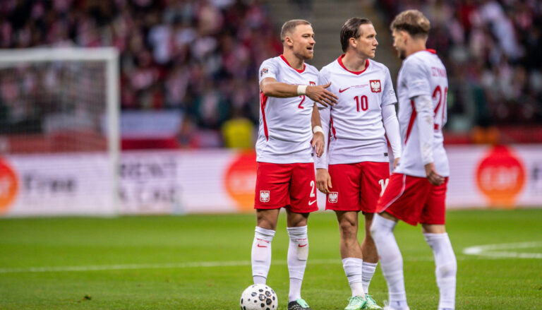 2026.09.25 Warszawa
pilka nozna Liga Narodow UEFA sezon 2026/2027
Polska - Bosnia i Hercegowina
N/z Matty Cash, Piotr Zielinski
Foto Weronika Morciszek/ PressFocus

2026.09.25 Warszawa
Football - UEFA Nations League season 2026/2027
Polska - Bosnia i Hercegowina
Matty Cash, Piotr Zielinski
Credit: Weronika Morciszek/ PressFocus