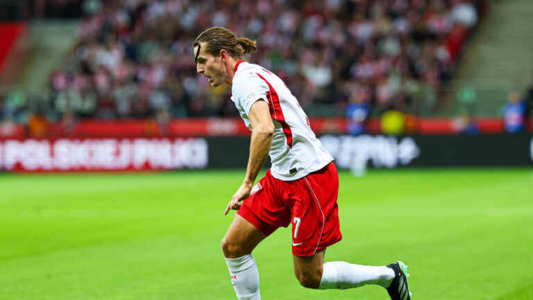 2026.09.25 Warszawa
pilka nozna UEFA Liga Narodow
Polska - Bosnia i Hercegowina
N/z Jakub Kaminski
Foto Pawel Andrachiewicz / PressFocus

2026.09.25 Warsaw
Football - UEFA Nations League
Poland - Bosnia and Herzegovina
Jakub Kaminski
Credit: Pawel Andrachiewicz / PressFocus
