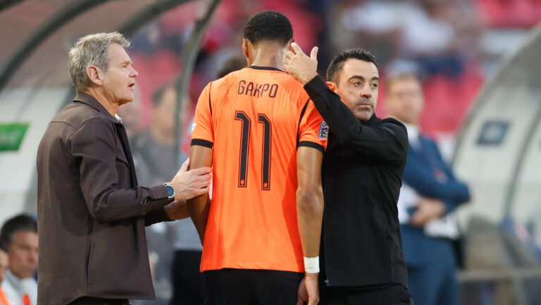 BELGRADE, SERBIA - SEPTEMBER 27: Edwin Goedhart Cody Gakpo of Netherlands coach Xavi Hernandez of Netherlands during the UEFA Nations League match between Serbia and Netherlands at  on September 27, 2026 in Belgrade, Serbia. (Photo by Dijks Media/MB Media)
2026.09.27 Belgrad
Pilka nozna Liga Narodow UEFA
Serbia - Holandia
Foto Dijks Media/MB Media/PressFocus

!!! POLAND ONLY !!!