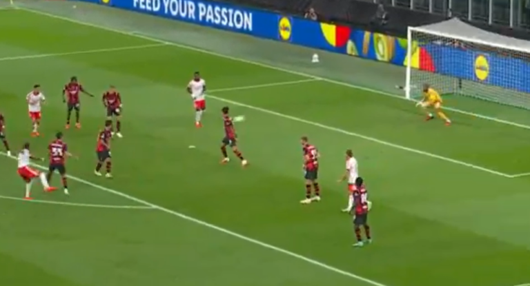 Świetny start Kamińskiego! Asysta na San Siro [WIDEO]