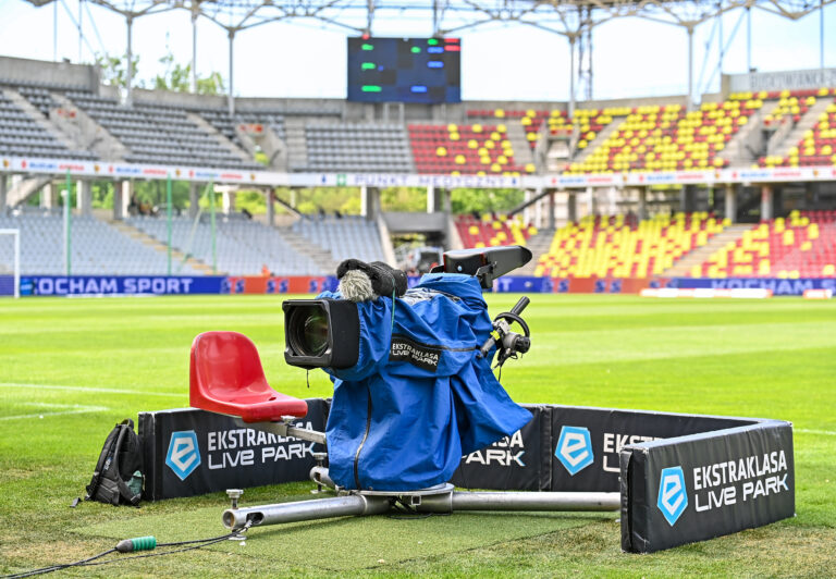 2024.05.05 Kielce
Pilka nozna PKO Ekstraklasa sezon 2023/2024
Korona Kielce - Piast Gliwice
N/z kamera telewizja widok canal plus ilustracja
Foto Lukasz Sobala / PressFocus

2024.05.05 Kielce
Football Polish League PKO Ekstraklasa season 2023/2024
Korona Kielce - Piast Gliwice
kamera telewizja widok canal plus ilustracja
Credit: Lukasz Sobala / PressFocus