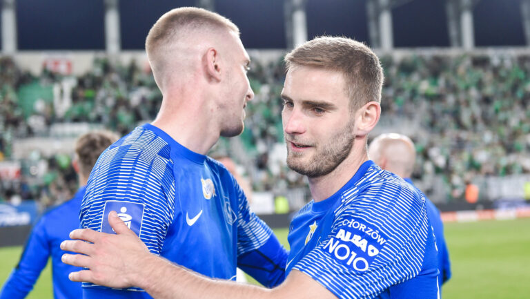 2024.05.13 Radom
Pilka nozna PKO Ekstraklasa Sezon 2023/2024
Radomiak Radom - Ruch Chorzow
N/z Szymon Szymanski, Patryk Stepinski, radosc, wygrana, zwyciestwo
Foto Marcin Bulanda / PressFocus

2024.05.13 Radom
Football Polish PKO Ekstraklasa League Season 2023/2024
Radomiak Radom - Ruch Chorzow
Szymon Szymanski, Patryk Stepinski, radosc, wygrana, zwyciestwo
Credit: Marcin Bulanda / PressFocus
