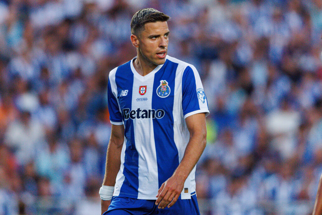Jan Bednarek seen during Supertaca Portugal 2026 game between teams of FC Porto and UD Torreense Maciej Rogowski/Ball Raw Images PT Coimbra Estadio Cidade de Coimbra Portugal Copyright: xMaciejxRogowskix maciejrogowski_porto_torreense_2627_2871
2026.08.01 Coimbra
pilka nozna Superpuchar Portugalii 
FC Porto - SC Uniao Torreense

Foto IMAGO/PressFocus

!!! POLAND ONLY !!!