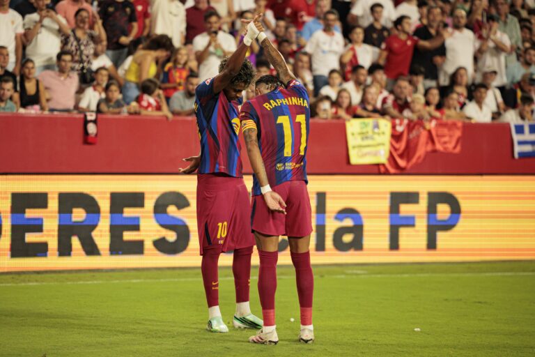 Lamine Yamal and Raphinha (FC Barcelona)  seen in action  celebrating after scoring goal during LaLiga EA SPORTS 2026/2027 game between teams of  Sevilla FC and FC Barcelona. (Photo by Maciej Rogowski / SOPA Images/Sipa USA)
2026.09.19 Sewilla
pilka nozna liga hiszpanska
Sevilla FC - FC Barcelona

Foto SOPA Images/SIPA USA/PressFocus

!!! POLAND ONLY !!!