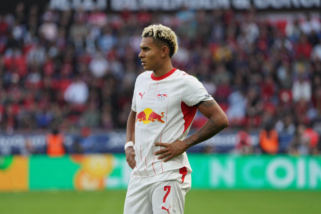 Leverkusen Fussball, 1.BL saison 2026/2027 Bayer 04 Leverkusen vs RB Leipzig, 20.09.2026, Bayarena Leverkusen antonio eromonsele nusa RB Leipzig, Aktion, Einzelbild *** Leverkusen Soccer, Bundesliga Season 20262027: Bayer 04 Leverkusen vs. RB Leipzig, September 20, 2026, BayArena, Leverkusen Antonio Eromonsele Nusa RB Leipzig Action Still Image
2026.09.20 Leverkusen
pilka nozna , Liga Niemiecka
Bayer 04 Leverkusen - RB Lipsk
Foto IMAGO/PressFocus

!!! POLAND ONLY !!!