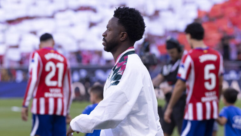 Atletico de Madrid v Real Madrid CF - La Liga EA Sports 2026 27 September 20, 2026, Riyadh Air Metropolitano Stadium, Madrid, Spain: Vinicius Junior of Real Madrid go out to the field during protocol La Liga EA Sports match between Atletico de Madrid and Real Madrid at Riyadh Air Metropolitano Stadium on September 20, 2026 in Madrid, Spain. Madrid Riyadh Air Metropolitano Stadium Madrid Spain *** Atlético de Madrid vs. Real Madrid CF, La Liga EA Sports 2026, September 20, 2026, Riyadh Air Metropolitano Stadium, Madrid, Spain Vinicius Junior of Real Madrid takes the field during the pre-match ceremony for the La Liga EA Sports match between Atlético Madrid and Real Madrid at Riyadh Air Metropolitano Stadium on September 20, 2026, in Madrid, Spain Madrid Riyadh Air Metropolitano Stadium Madrid Spain Copyright: xAlejandroxMatiasxAcostax
2026.09.20 Madryt
pilka nozna ,  liga hiszpanska
Atletico Madryt - Real Madryt
Foto IMAGO/PressFocus

!!! POLAND ONLY !!!