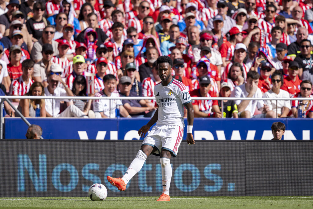 Atletico de Madrid v Real Madrid CF - LaLiga EA Sports 2026/27 Vinicius Junior of Real Madrid CF is in action with the ball during the LaLiga EA Sports football match between Atletico de Madrid and Real Madrid CF at Riyadh Air Metropolitano on September 20, 2026 in Madrid, Spain. Madrid Riyadh Air Metropolitano Madrid Spain Copyright: xAlbertoxGardinx AGardin_20260920_Foot_Liga_Atl_Rea_0166
2026.09.20 Madryt
pilka nozna ,  liga hiszpanska
Atletico Madryt - Real Madryt
Foto IMAGO/PressFocus

!!! POLAND ONLY !!!