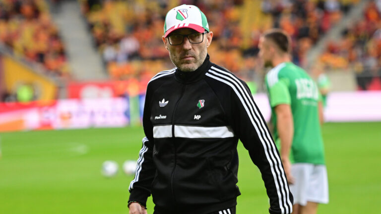 2026.09.20 Bialystok Pilka nozna PKO Ekstraklasa sezon 2026/2027 Mecz 9. kolejki rozgrywek Jagiellonia Bialystok (zolto-czerwone) - Legia Warszawa N/z Marek Papszun trener Legii Warszawa szkoleniowiec coach Foto Michal Kosc / PressFocus 
2026.09.20 Bialystok Bialystok Football Polish PKO Ekstraklasa season 2026/2027 Jagiellonia Bialystok - Legia Warszawa Credit Michal Kosc / PressFocus