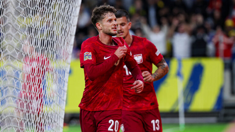 2026.09.28 Solna
pilka nozna UEFA Liga Narodow
Szwecja - Polska
N/z Sebastian Szymanski bramka gol radosc na 1-1
Foto Pawel Andrachiewicz / PressFocus

2026.09.28 Solna
Football - UEFA Nations League
Sweden - Poland
Sebastian Szymanski bramka gol radosc na 1-1
Credit: Pawel Andrachiewicz / PressFocus