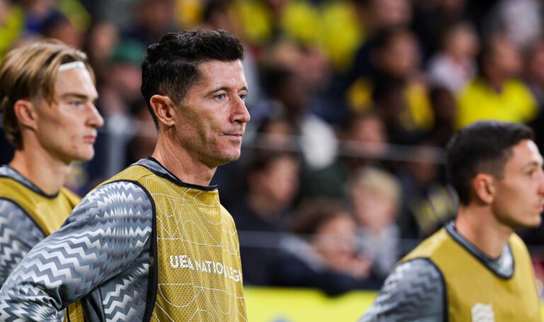 2026.09.28 Solna
pilka nozna UEFA Liga Narodow
Szwecja - Polska
N/z Robert Lewandowski
Foto Pawel Andrachiewicz / PressFocus

2026.09.28 Solna
Football - UEFA Nations League
Sweden - Poland
Robert Lewandowski
Credit: Pawel Andrachiewicz / PressFocus