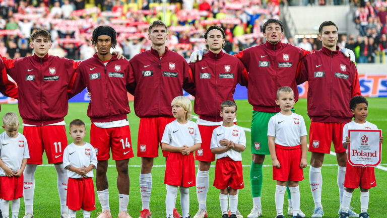 2026.09.30 Katowice
Pilka nozna Reprezentacja Polski U21 Eliminacje Mistrzostw Europy U-21 Sezon 2026/2027
Polska U-21 - Szwecja U-21
N/z hymn
Foto Marcin Bulanda / PressFocus

2026.09.30 Katowice
Football Polish National Team U21 UEFA EURO 2027 Qualifying Season 2026/2027
Polska U-21 - Szwecja U-21
hymn
Credit: Marcin Bulanda / PressFocus