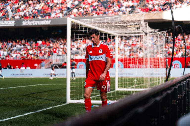 Chicago Fire Forward Robert Lewandowski (9) walks off pitch after being substituted during the match between Chicago Fire FC and New York City FC at Soldier Field in Chicago, IL on October 10th, 2026. (Photo by Marcus Nichols/Sipa USA)
2026.10.10 Chicago
pilka nozna liga amerykanska, MLS
Chicago Fire - New York City FC
Foto Marcus Nichols/SIPA USA/PressFocus

!!! POLAND ONLY !!!