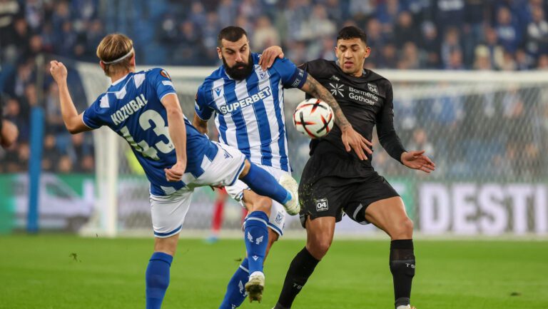 2026.10.15 Poznan
Pilka nozna UEFA Liga Europy faza ligowa sezon 2026/2027
Lech Poznan - Bayer 04 Leverkusen
N/z Mikael Ishak Ezequiel Fernandez
Foto Pawel Jaskolka / PressFocus

2026.10.15 Poznan
Football Europa League League Phase 2026/2027
Lech Poznan - Bayer 04 Leverkusen
Credit: Pawel Jaskolka / PressFocus